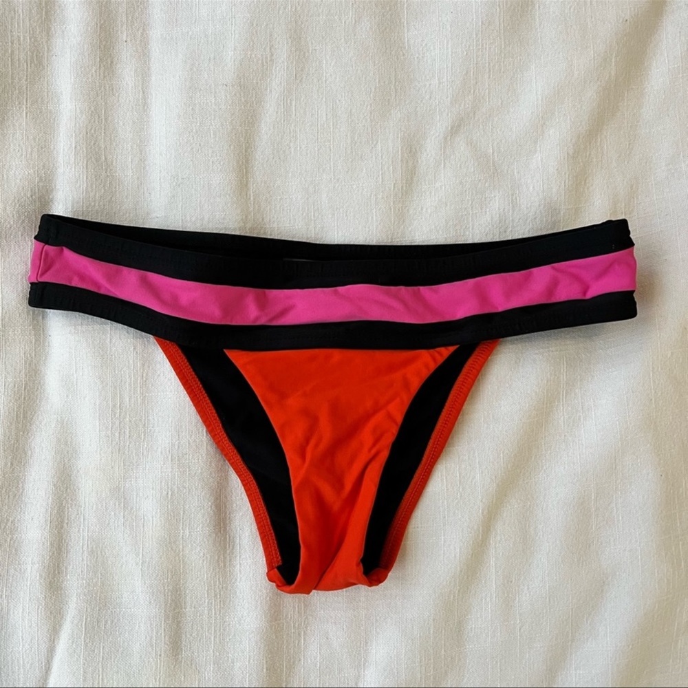 Pilyq bottom